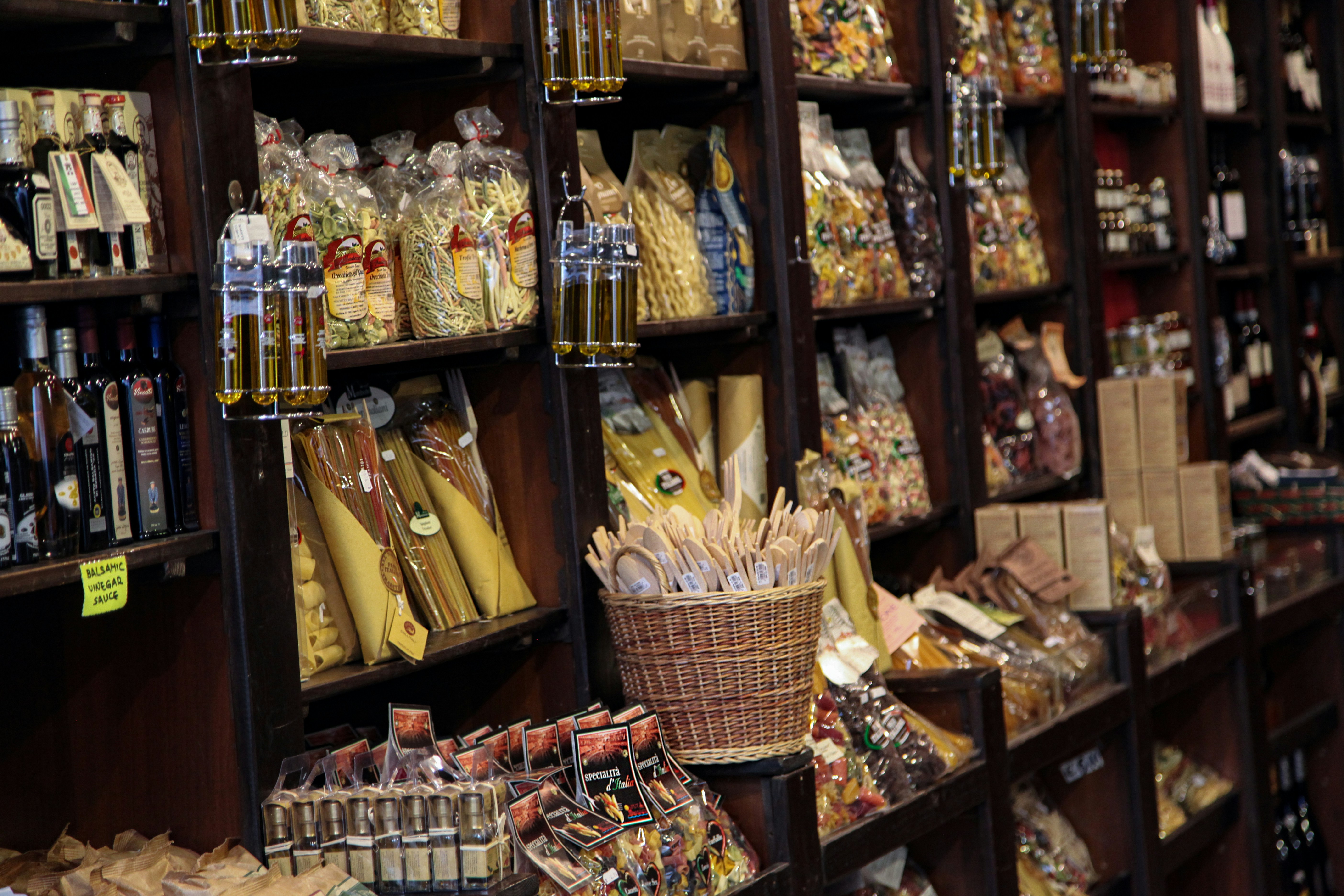 GOURMET & SPECIALTY FOODS